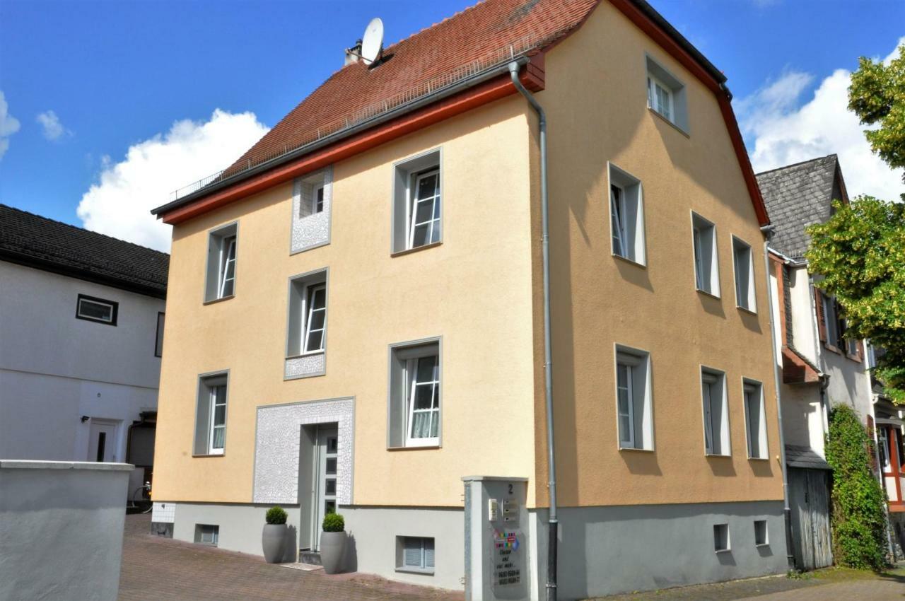 Apartmenthaus Am Zimmerplatz Hofheim am Taunus Kültér fotó